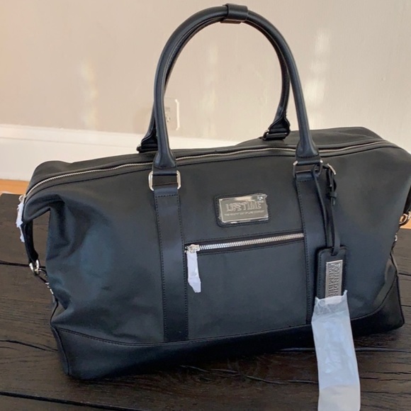 Lifetime Fitness Other - SOLD xx NEW Lifetime Fitness Gym Duffle
